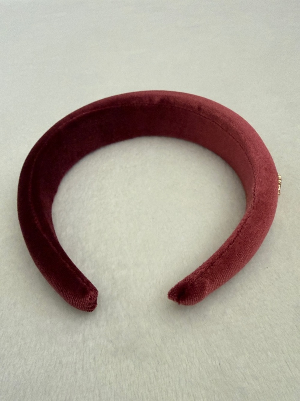 {NEW} Dolce & Gabbana Beauty | Padded Plush Velvet Headband Deep Mauve Burgundy - Picture 9 of 15